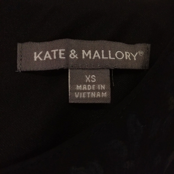 ✨3 for $30✨ Black Flowy Chiffon Maxi Dress NWOT - Picture 4 of 7